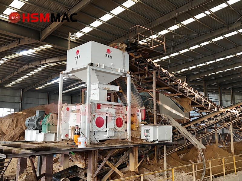 On-Site Photos of a High-Pressure Roller Mill